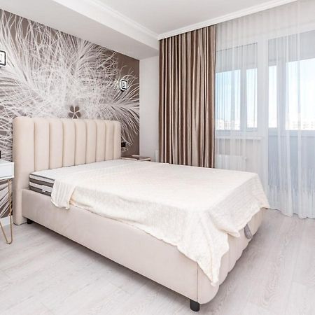 Уютная Квартира Рядом С Sport Palace Wifi Tbilisi Bagian luar foto
